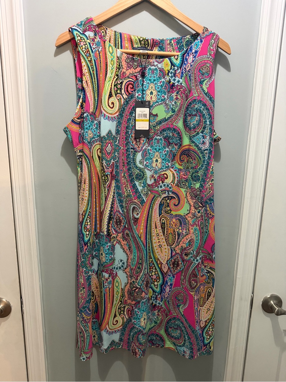 Tommy Hilfiger Multicolor Paisley Shift Dress with Teal Accents